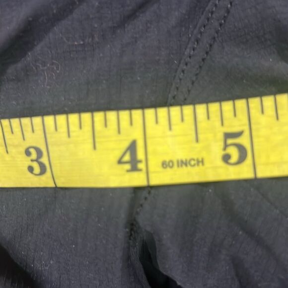 Atheleta treki shirts bundle of two active wear shorts - Picture 9 of 10